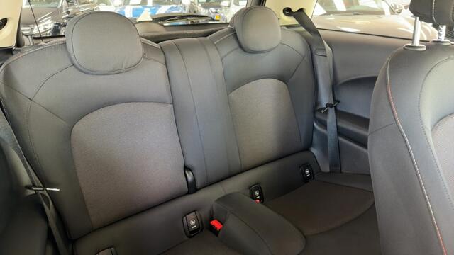 Mini ONE Mini 1.5 Airco / Cruise Control / Navigatie