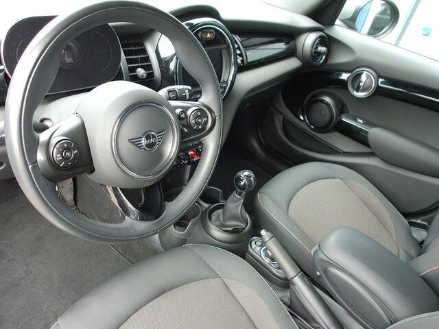 Mini ONE Mini 1.5 Business Edition, Carplay / Navigatie / Cruise control + Limiter / Parkeersensoren