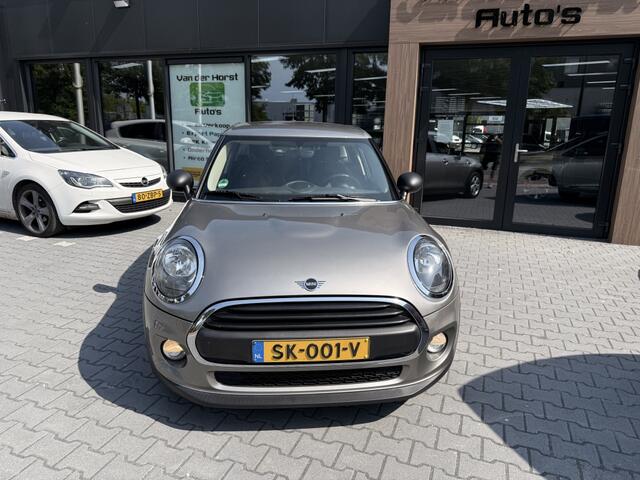 Mini ONE 5-Deurs 1.5 airco navigatie 5 deurs