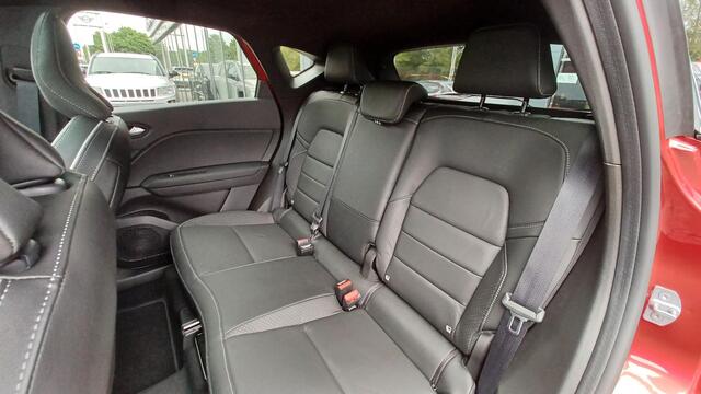 Mitsubishi ASX 1.6 HEV AT Instyle