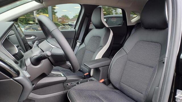 Mitsubishi ASX 1.6 HEV AT First Edition