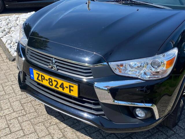 Mitsubishi ASX Zwart