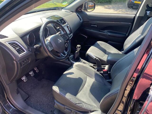 Mitsubishi ASX Zwart