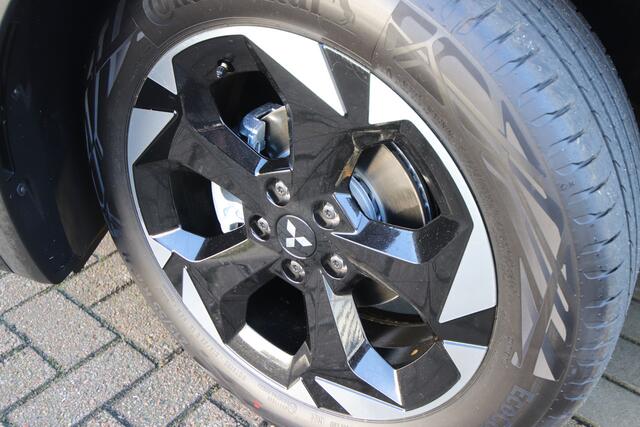Mitsubishi ASX 1.3 DI-T Intense+ ¤ 3.300,- Voorraad Voordeel Nieuw uit voorraad