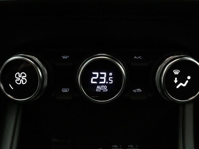 Mitsubishi ASX 1.6 HEV AT First Edition Adapt. cruise | Camera | Navi | Parksens. | Stoel-/stuurverwarming