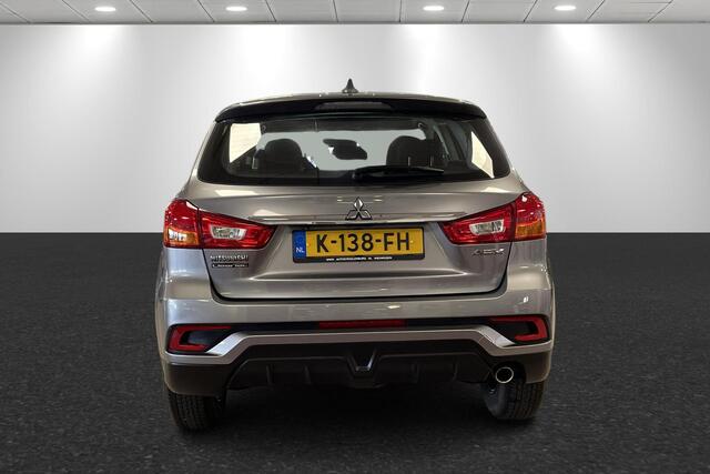 Mitsubishi ASX 1.6 Cleartec Life Navigatie