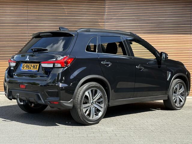 Mitsubishi ASX 2.0 Instyle Panodak / Clima / Leer / Navi / LED