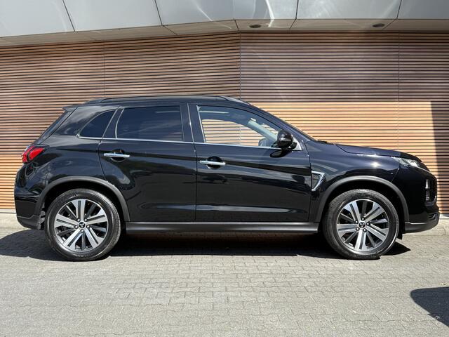 Mitsubishi ASX 2.0 Instyle Panodak / Clima / Leer / Navi / LED