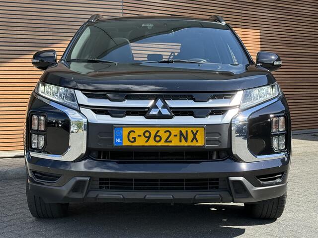 Mitsubishi ASX 2.0 Instyle Panodak / Clima / Leer / Navi / LED
