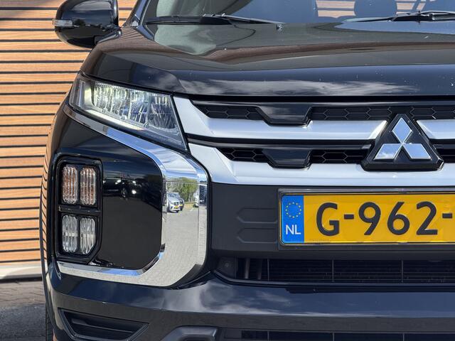 Mitsubishi ASX 2.0 Instyle Panodak / Clima / Leer / Navi / LED