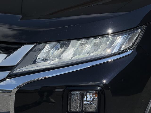 Mitsubishi ASX 2.0 Instyle Panodak / Clima / Leer / Navi / LED