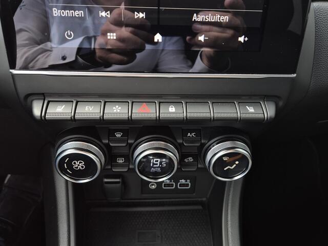 Mitsubishi ASX 1.6 HEV AT First Edition | Adaptive Cruise Control | Stuur- & Stoelverwarming | Achteruitrijcamera |