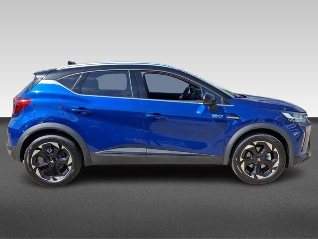 Mitsubishi ASX 1.6 HEV AT First Edition Van ¤ 38.495,- voor ¤ 35.430,-