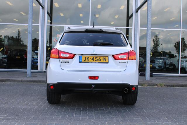 Mitsubishi ASX 1.6 Cleartec Instyle | Trekhaak | Camera | Verw. Voorstoelen | Panoramadak | 18" LMV