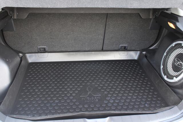 Mitsubishi ASX 1.6 Cleartec Instyle | Trekhaak | Camera | Verw. Voorstoelen | Panoramadak | 18" LMV