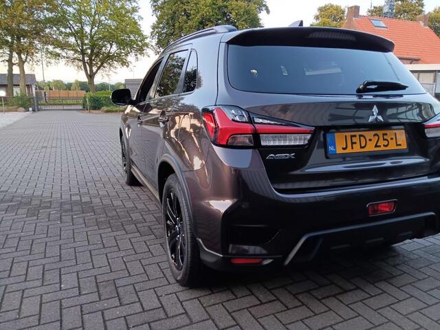 Mitsubishi ASX 2.0 Spirit+ 110kw Cruise/Clima Navi AUR-Camera 18 inch Stoelverw. Half stof/leer