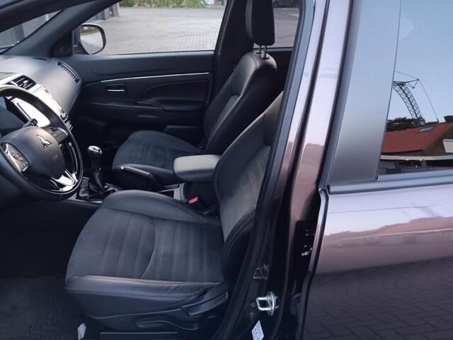 Mitsubishi ASX 2.0 Spirit+ 110kw Cruise/Clima Navi AUR-Camera 18 inch Stoelverw. Half stof/leer