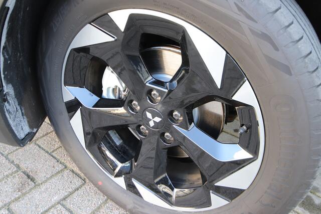 Mitsubishi ASX 1.6 HEV AT First Edition Automaat Two Tone, Navigatie