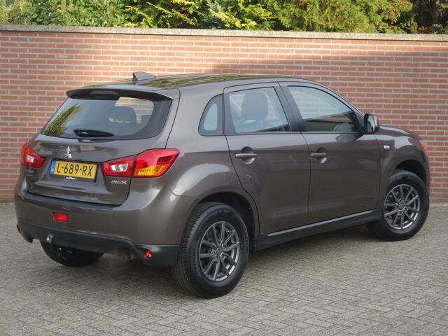 Mitsubishi ASX 1.6 Entry