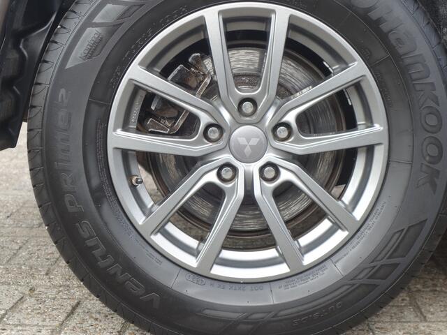 Mitsubishi ASX 1.6 Entry