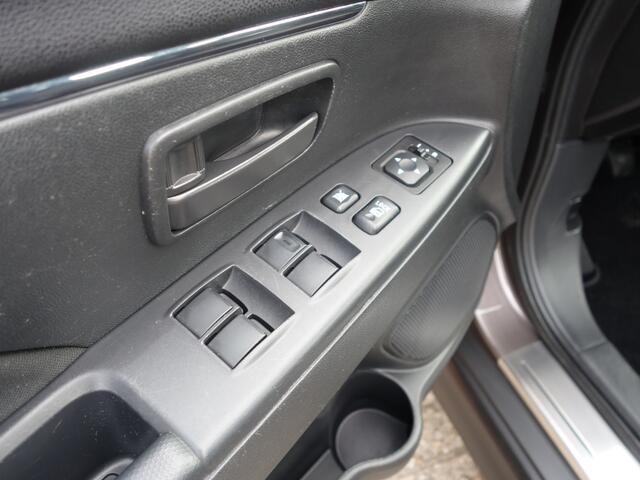 Mitsubishi ASX 1.6 Entry