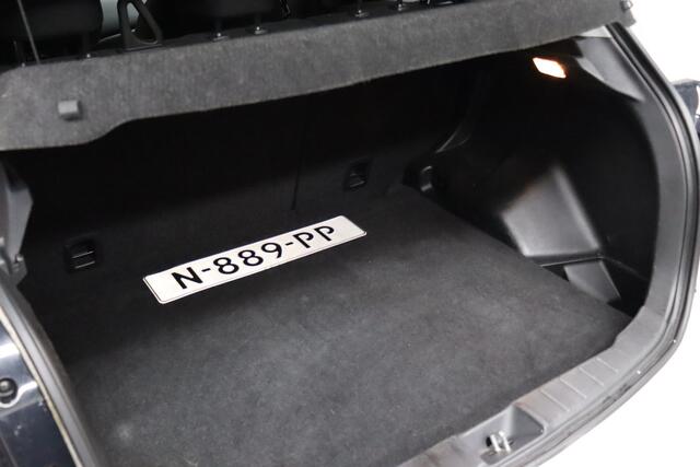 Mitsubishi ASX 1.6 Cleartec Connect Pro+ | Cruise-control | Trekhaak | Camera | Clima | Apple Carplay & Android Auto | Keyless | LM Velgen | Stoelverwarming