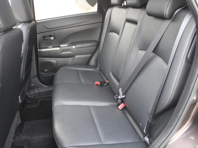 Mitsubishi ASX 2.0 Instyle | PANORAMADAK | NAVIGATIE | ACHTERUITRIJCAMERA |