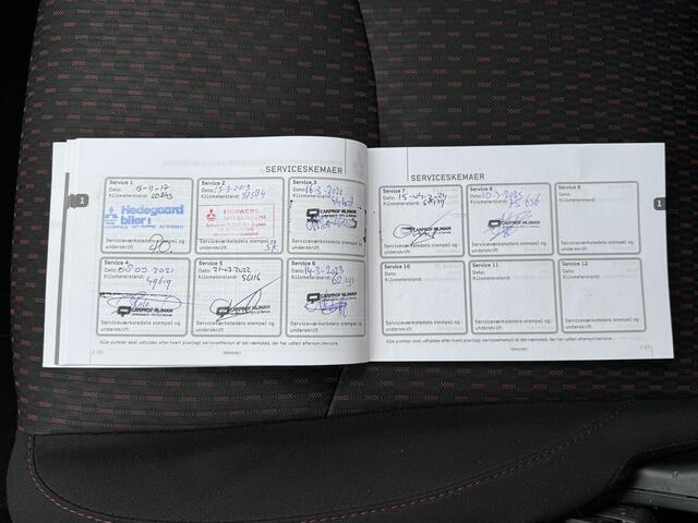 Mitsubishi ASX 1.6 Cleartec Intense / Stoelverwarming / Cruise control / Trekhaak (1200 KG) / Bluetooth / Lichtmetalen velgen