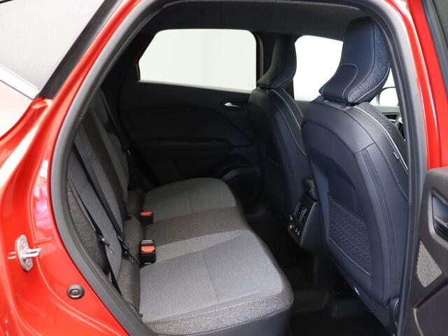 Mitsubishi ASX 1.8 HEV AT Intense+ | Adaptive cruise control | Verwarmbaar voorruit | 18" lichtmetalen velgen |