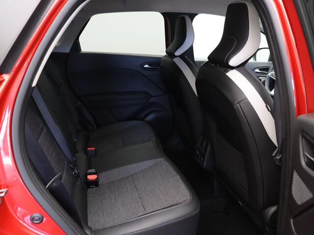 Mitsubishi ASX 1.6 HEV AT First Edition | Stoel en stuurverwarming | Achteruitrijcamera | Adaptieve Cruise Control | All Season Banden |