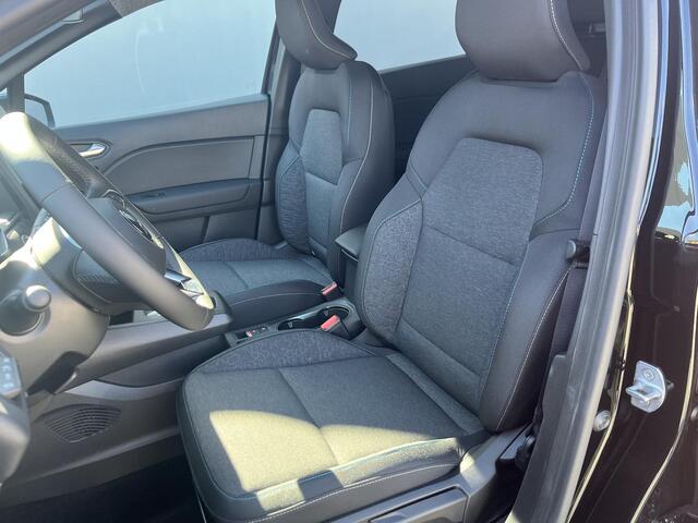 Mitsubishi ASX 1.8 HEV AT Black Edition / ¤2.000,- Voordeel Op De Nieuwprijs / Black Edition / Apple Carplay&Android Auto / Elektrische Climate Control / Stoelverwarming / Lichtmetalen Velgen 18" /