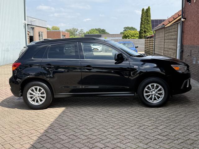 Mitsubishi ASX 1.6 Cleartec Life | TREKHAAK | CRUISE | CLIMA | HOOGZIT |