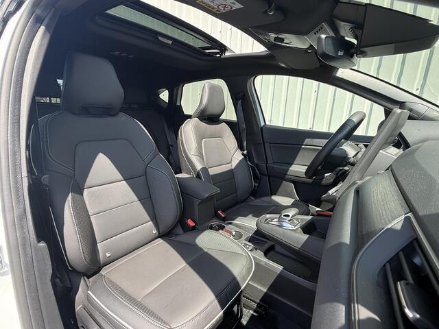 Mitsubishi ASX 1.6 HEV AT Instyle / Schuif- Kanteldak / Lederen Bekleding / Harman Kardon Audio / Navigatie / Stoel & Stuurverwarming / Voorruitverwarming / 18" Lichtmetalen Velgen /