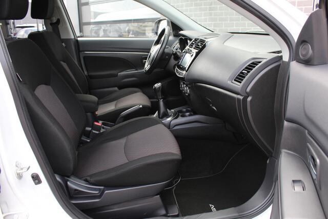 Mitsubishi ASX 1.6 Cleartec Connect Pro / Carplay / Keyless / Trekhaak / N.A.P.