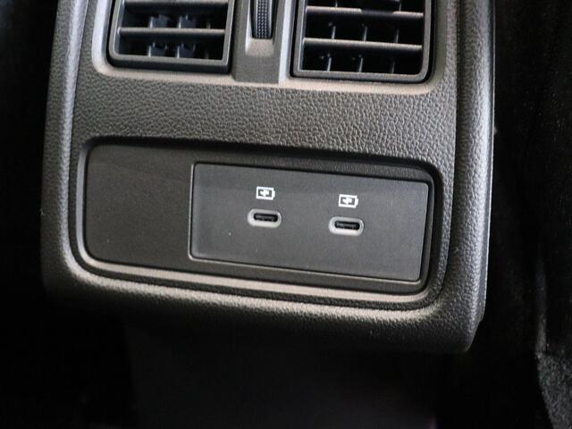 Mitsubishi ASX 1.8 HEV AT Executive | Adaptieve Cruise Control | Stoel, Stuur en Voorruitverwarming | Rondom Camera's | 8 Jaar Fabrieksgarantie | €4000 Korting! |