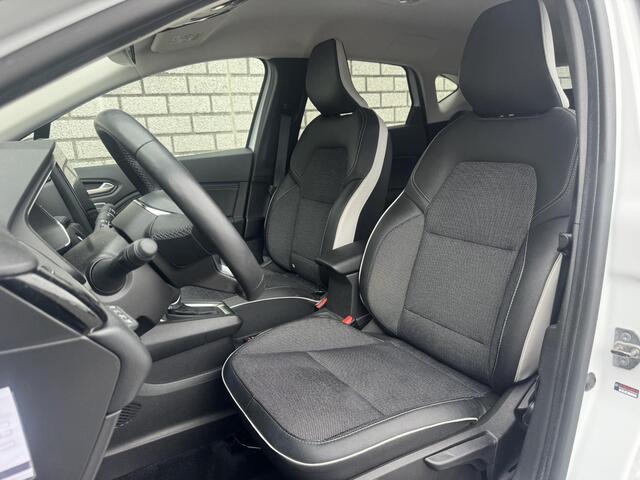 Mitsubishi ASX 1.6 HEV AT First Edition | Trekhaak | Stoelverwarming | Navigatie | Adaptive Cruise Control |