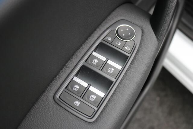 Mitsubishi ASX 1.6 HEV AT Instyle / Adaptieve Cruise Control / Lederen bekleding / Stoel verwarming voor /
