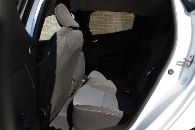 Mitsubishi COLT 1.0T MT Intense NIEUW! Cruise/Climate control, 16"LM velgen, Camera, Parkeersensoren V+A, uit 2024