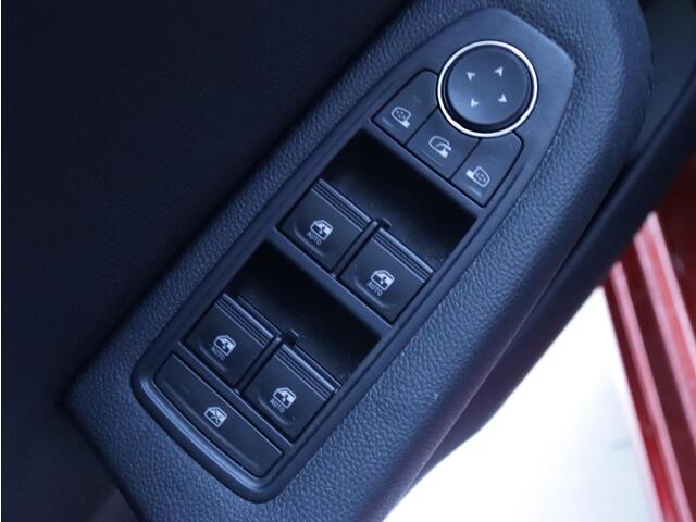 Mitsubishi COLT 1.6 HEV Instyle Hybrid Clima/Navi/Camera