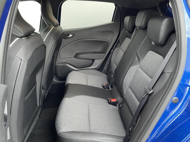 Mitsubishi COLT 1.6 HEV Intense+ / ¤2.500,- Registratiebonus / ¤28.590,- Rijklaarprijs / Nieuw Uit Voorraad Leverbaar / 8 Jaar Fabrieksgarantie /