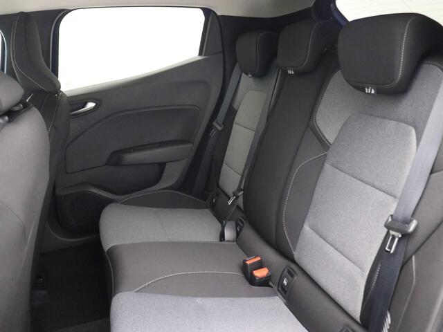 Mitsubishi COLT 1.6 HEV Intense / ¤2.500,- Registratiebonus / ¤ 26.775,- Rijklaarprijs / Nieuw Uit Voorraad Leverbaar / Automaat / 8 Jaar Fabrieksgarantie /