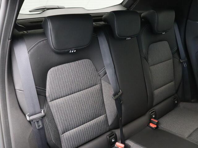 Mitsubishi COLT 1.0T 90pk MT First Edition | Stoel- en stuurverwarming | Parkeersensoren voor/achter |