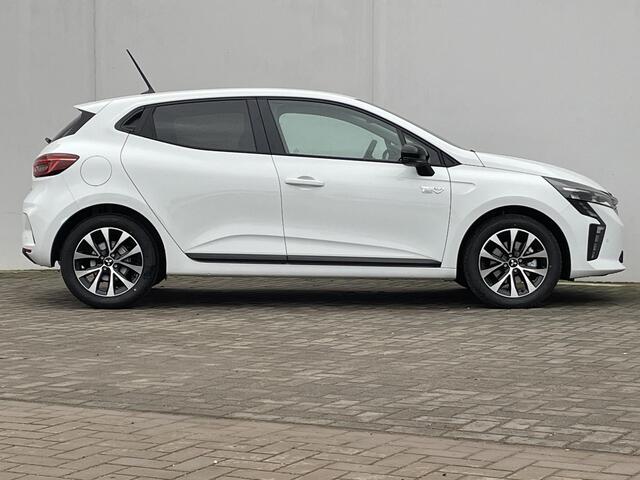 Mitsubishi COLT 1.6 HEV Intense / ¤2.500,- Registratiebonus / ¤25.990,- Rijklaarprijs / Nieuw Uit Voorraad Leverbaar / 8 Jaar Fabrieksgarantie /