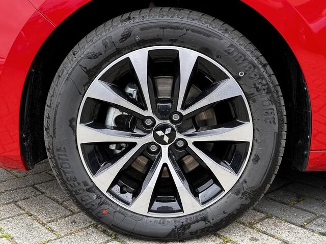 Mitsubishi COLT 1.6 HEV Intense / Automaat / Climate & Cruise Control / Navigatie door Android Auto/Apple CarPlay / Standaard 8 Jaar Fabrieksgarantie! /