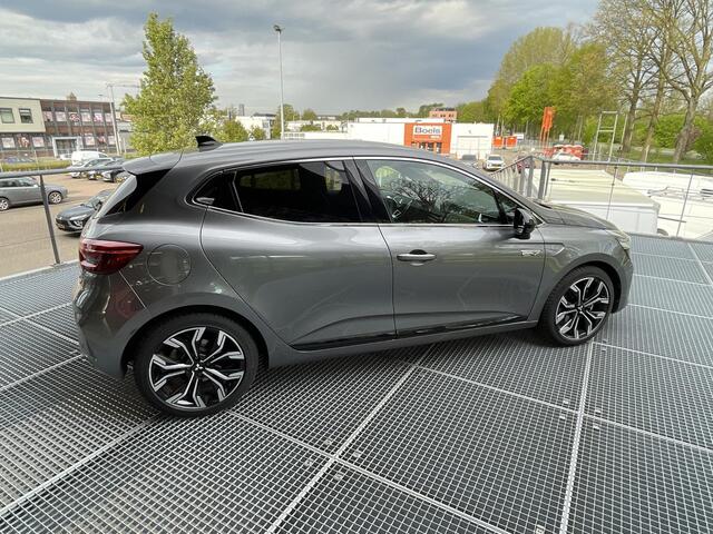 Mitsubishi COLT 1.6 HEV First Edition | Fabrieksgarantie tot en met 28-03-2032 |