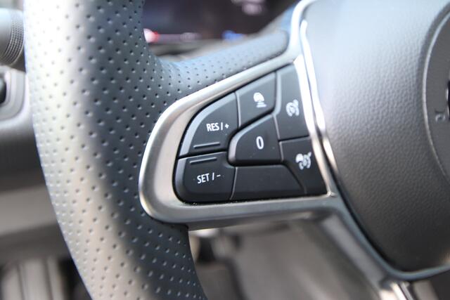 Mitsubishi COLT 1.6 HEV Intense+ Stuurwielverw, Adaptive Cruise