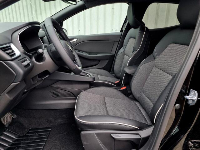 Mitsubishi COLT 1.6 HEV Instyle / ¤2.500.- Voordeel Op Nieuwprijs / ¤30.090,0 Rijklaarprijs / Direct Leverbaar /