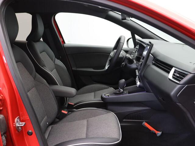 Mitsubishi COLT 1.6 HEV Instyle | Stoel en stuurverwarming | Bose audiosysteem | Apple Carplay/Android Auto | Cruise control |