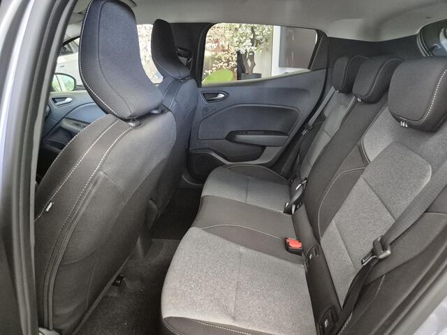 Mitsubishi COLT 1.6 HEV Intense | Nieuw uit voorraad leverbaar | Actie |