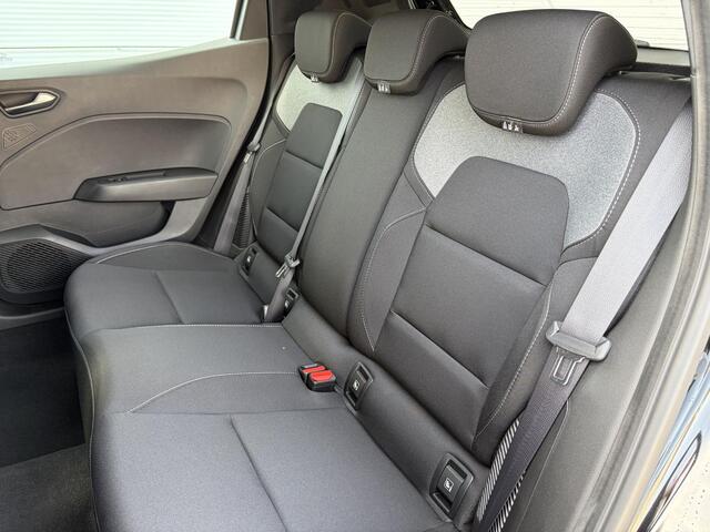 Mitsubishi COLT 1.6 HEV Intense / ¤4000,- Voordeel Op Nieuwprijs / Rijklaarprijs / Direct Leverbaar /